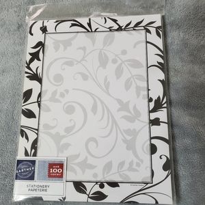 Gartner Studios NWOT Stationery 100 sheets